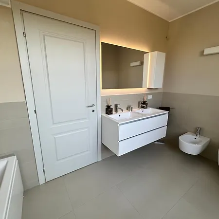 Penthouse Bonora Apartment Bogogno