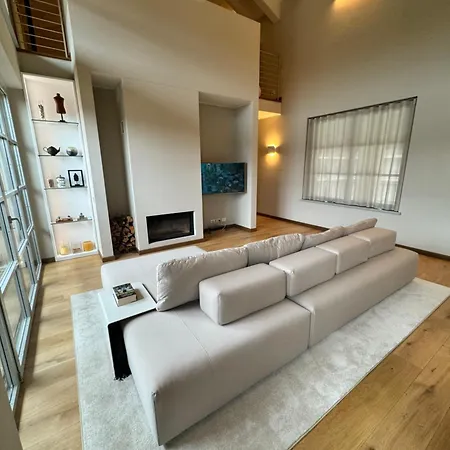 Penthouse Bonora Apartment