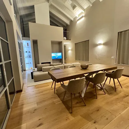 Apartment Penthouse Bonora *